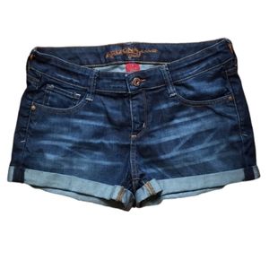 Mid-Rise Dark wash denim jean shorts size 7